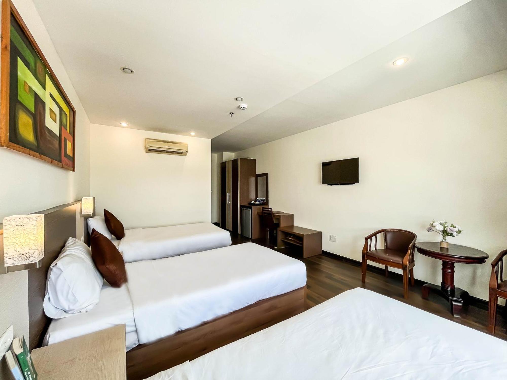 Quoc Cuong Hotel & Apartment Danang By Haviland Exterior foto
