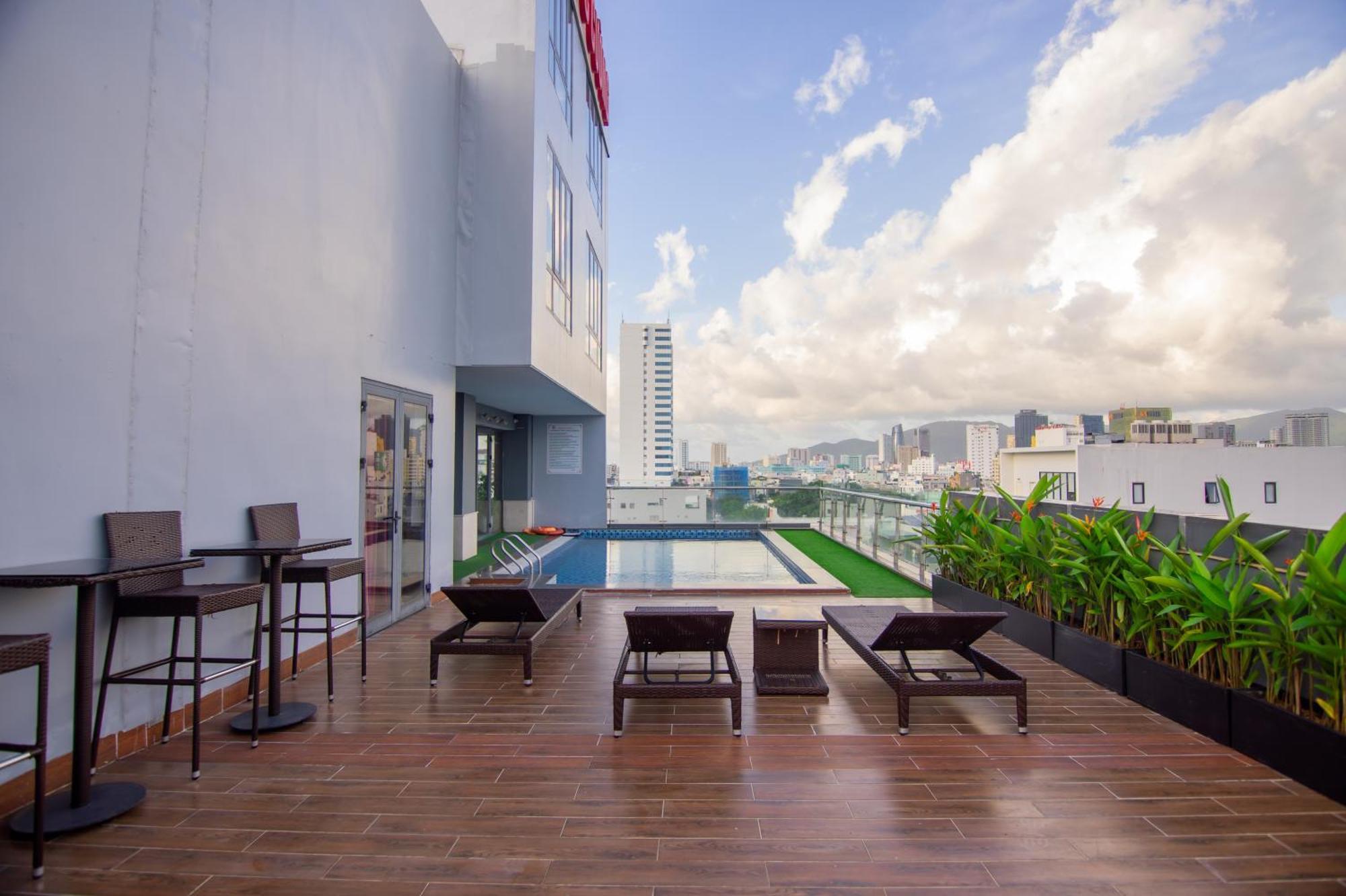 Quoc Cuong Hotel & Apartment Danang By Haviland Exterior foto