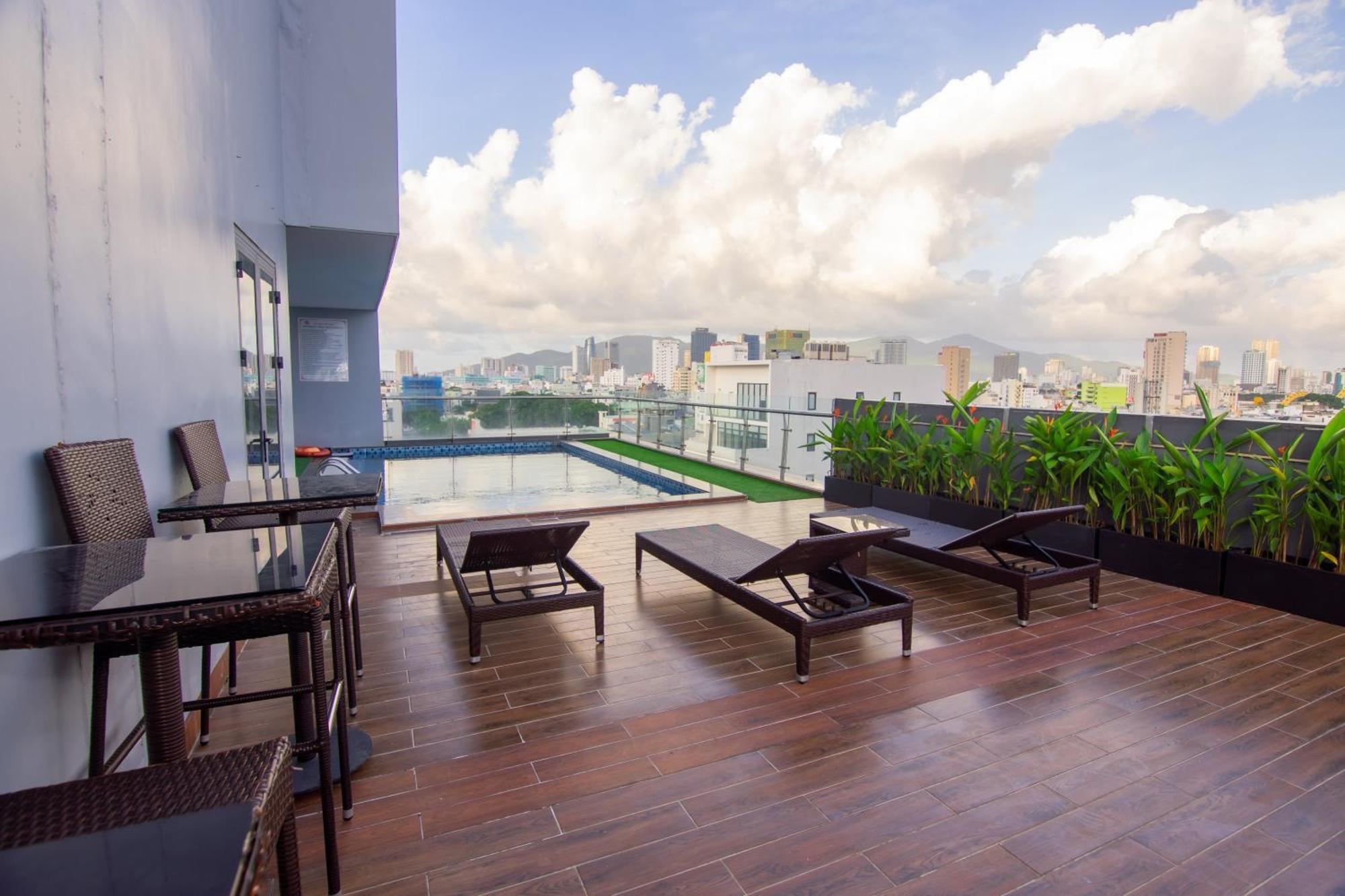 Quoc Cuong Hotel & Apartment Danang By Haviland Exterior foto